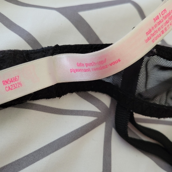 Lace Pushup Bra - Picture 8 of 8